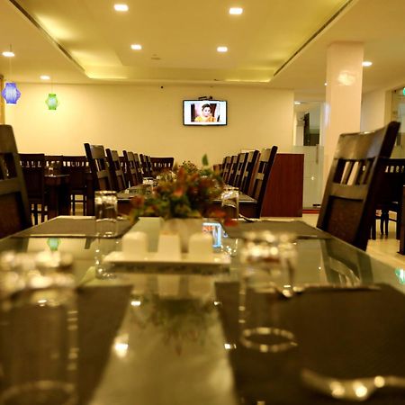 Hotel Queens Inn Velankanni Exterior foto