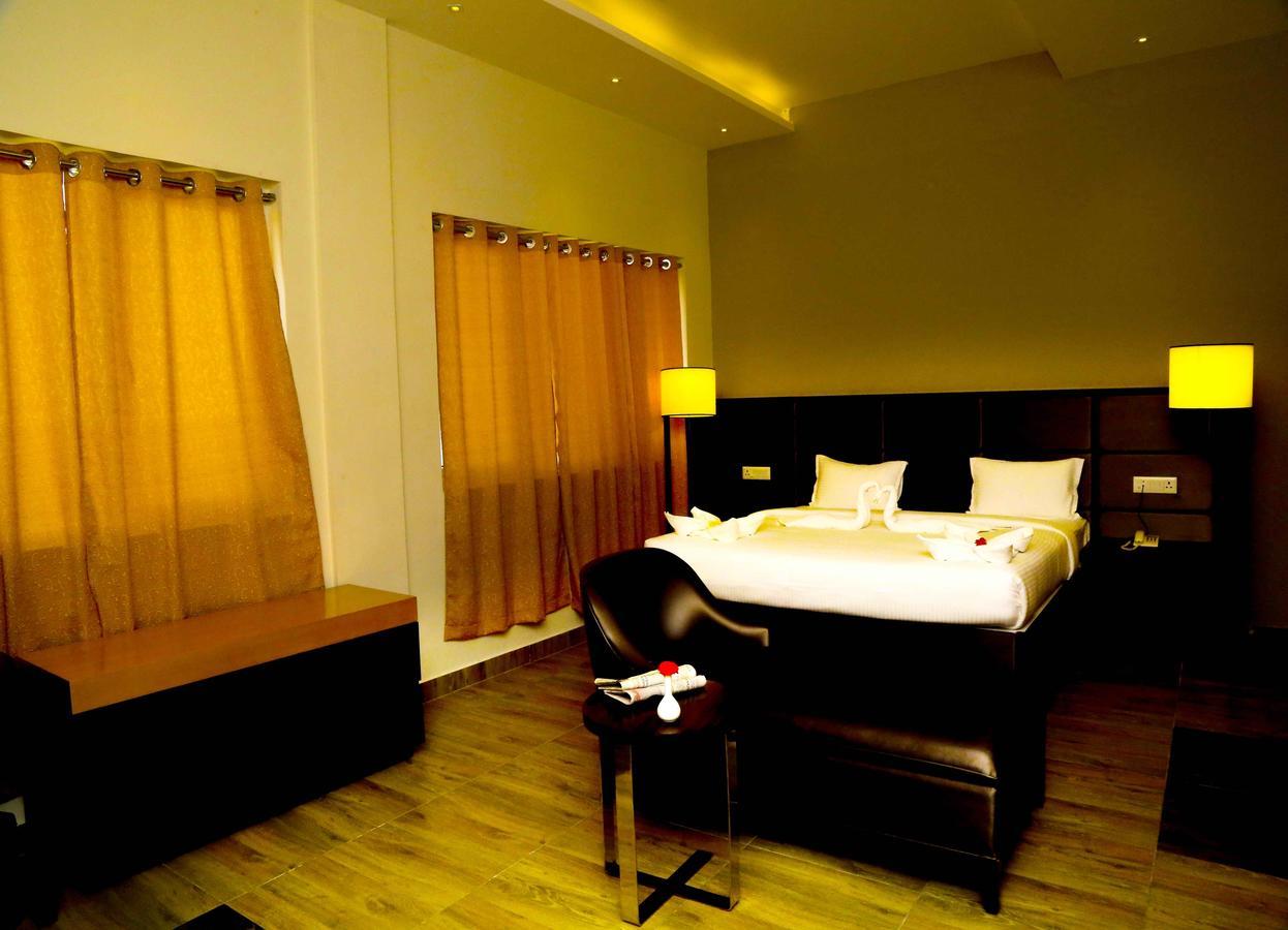 Hotel Queens Inn Velankanni Exterior foto